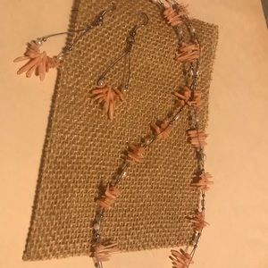 Peach Coral & Pearl 18” necklace & earrings set